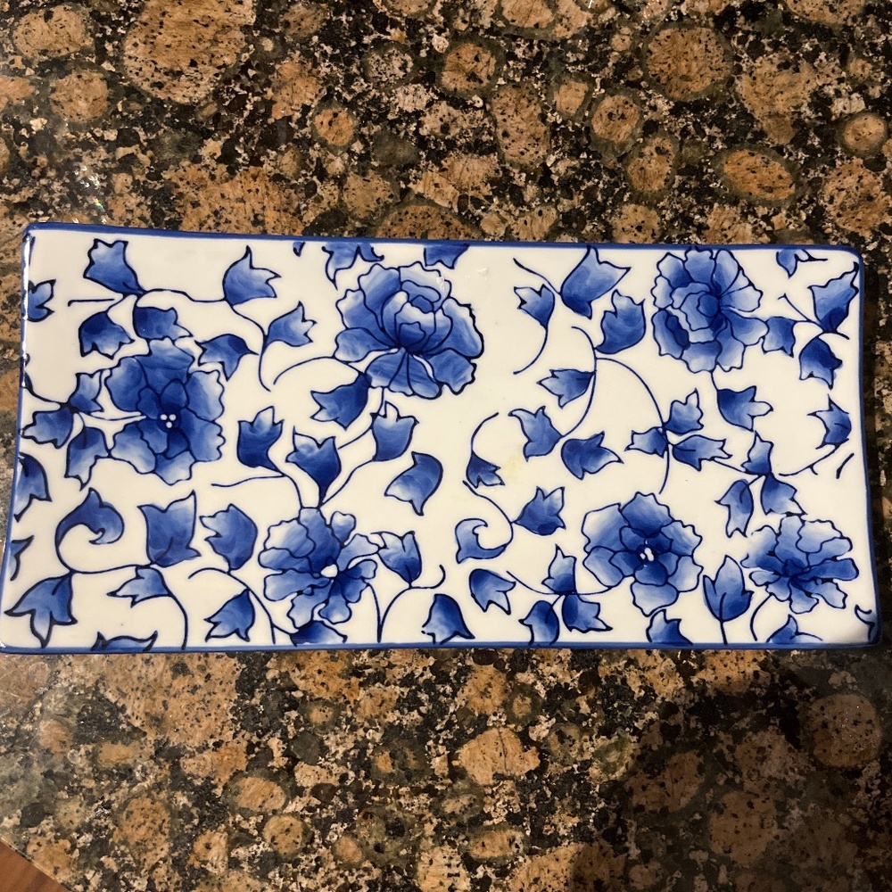 Williams Sonoma Blue Floral and Leaf Tray/Small Platter